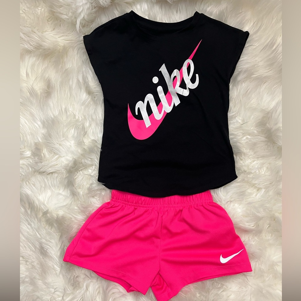 Girls Nike Set